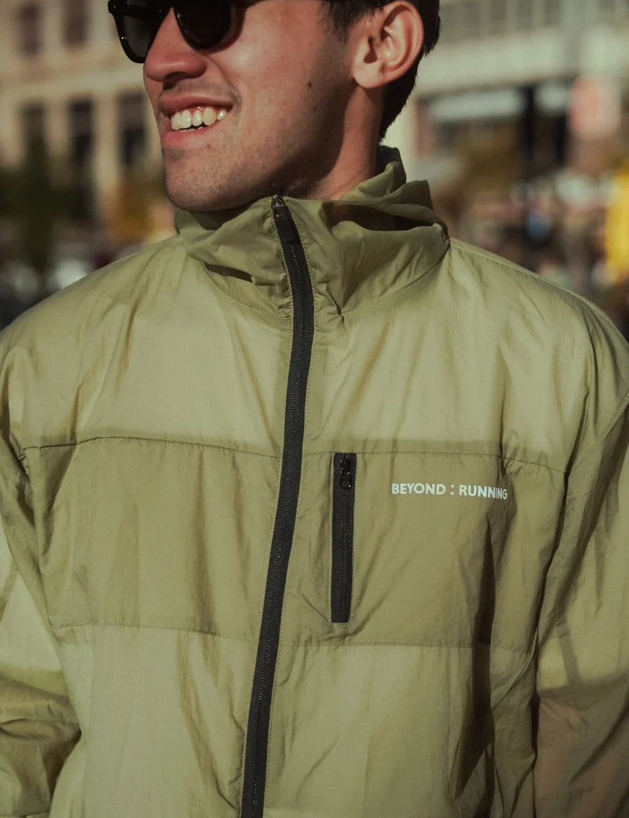 Beyond Running | Unisex Windbreaker 2.0 - Green