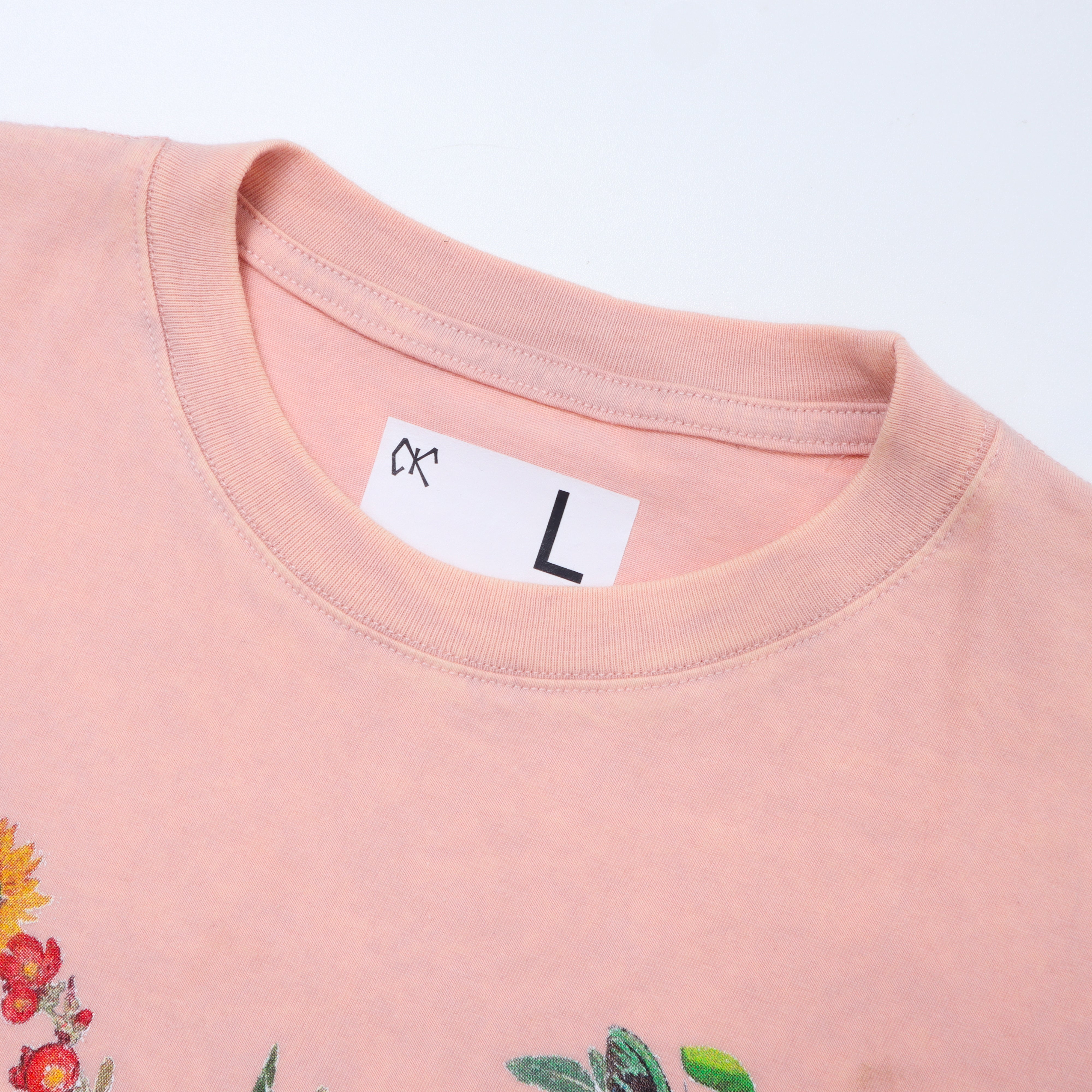 Saqkai | Saqkai Tribe X Bottlesmoker X Andreyoga — Crop Tee - Washed Pink