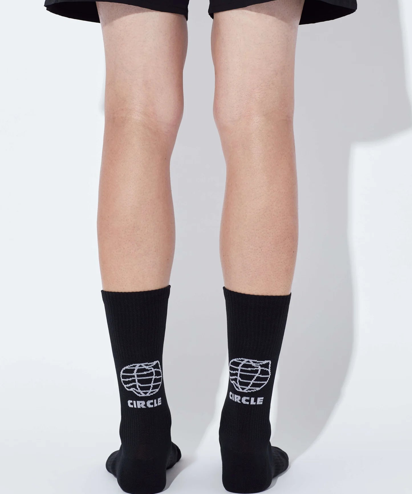 Circle | SPEEDY HIGH PLANET RUNNING SOCKS - Black