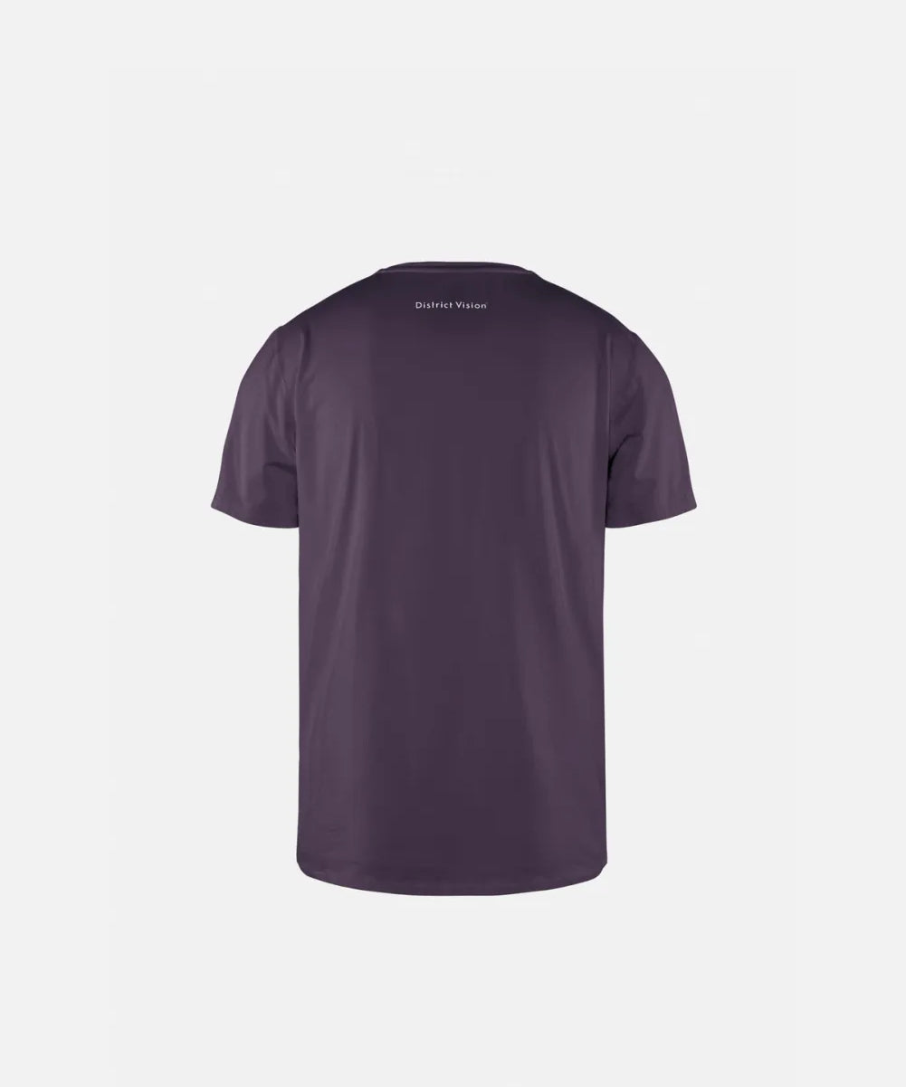 District Vision | เสื้อยืดแขนสั้นน้ำหนักเบา - สีพลัม