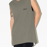 Hermanos Koumori x New Era - เสื้อยืดสีครีม