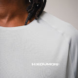 Hermanos Koumori x New Era - เสื้อยืดสีครีม