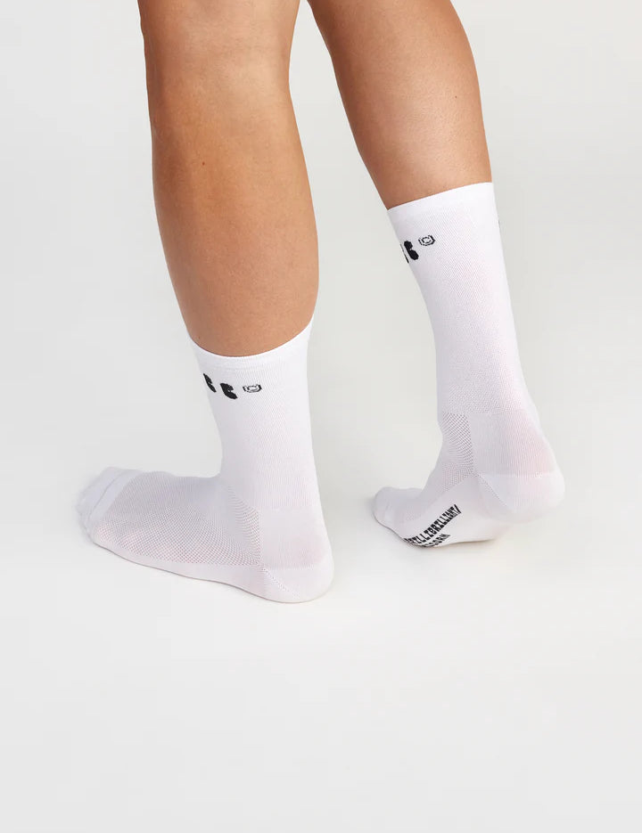 BBUC | Mini Logo Socks - White