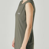 Hermanos Koumori x New Era - เสื้อยืดสีครีม