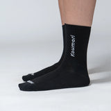 Hermanos Koumori x New Era - หมวกแก๊ป Maroon Camper