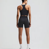 Bandit | Stamina™ Scoop Neck Race Crop - สีดำ 